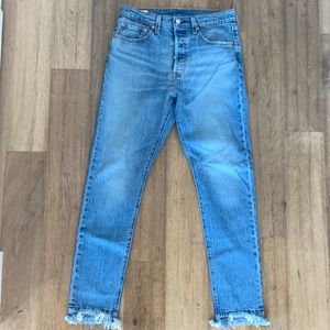 LEVI 501 S SKINNY JEANS